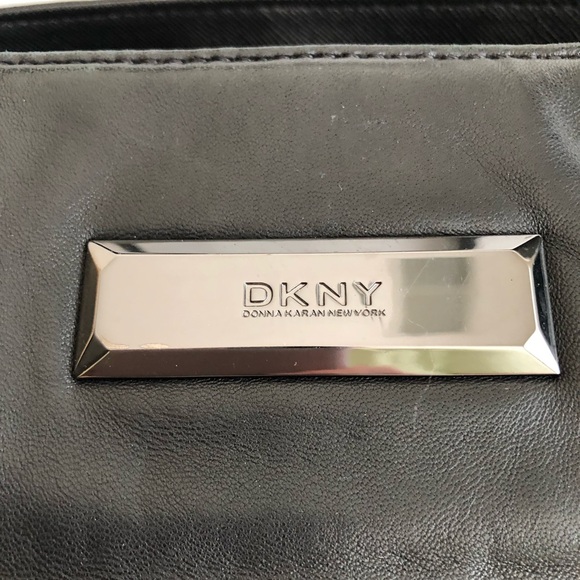 DKNY Tote Black Leather Handbag/Purse - Picture 3 of 14